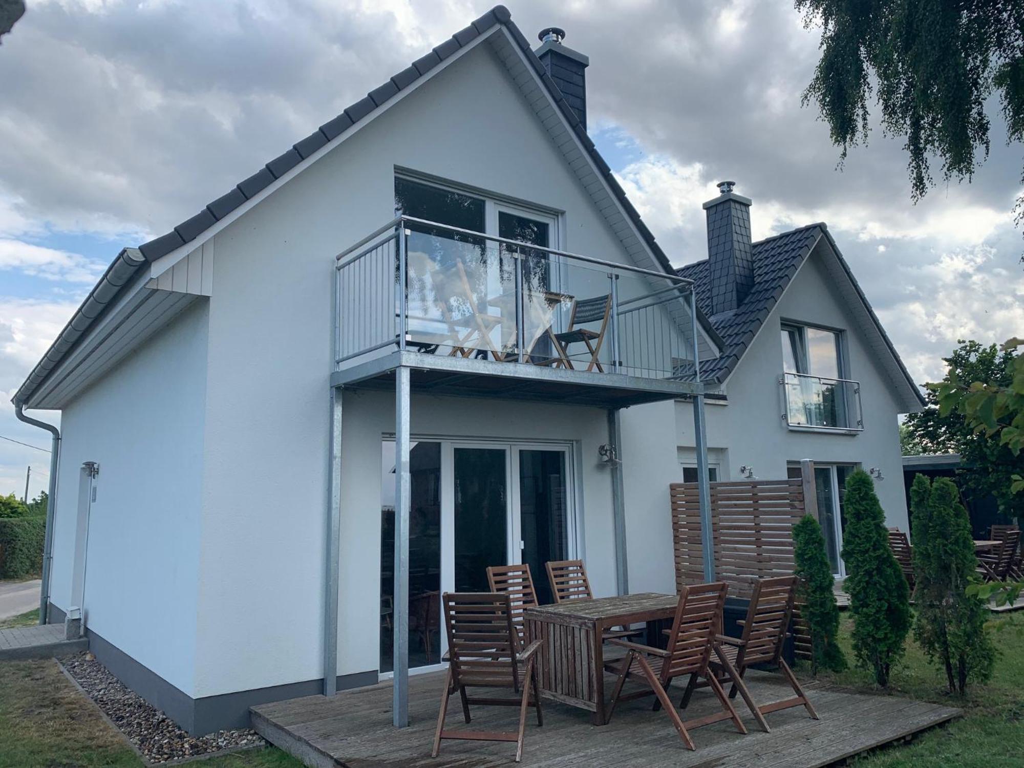 Boddenhus Loissin Villa Екстериор снимка